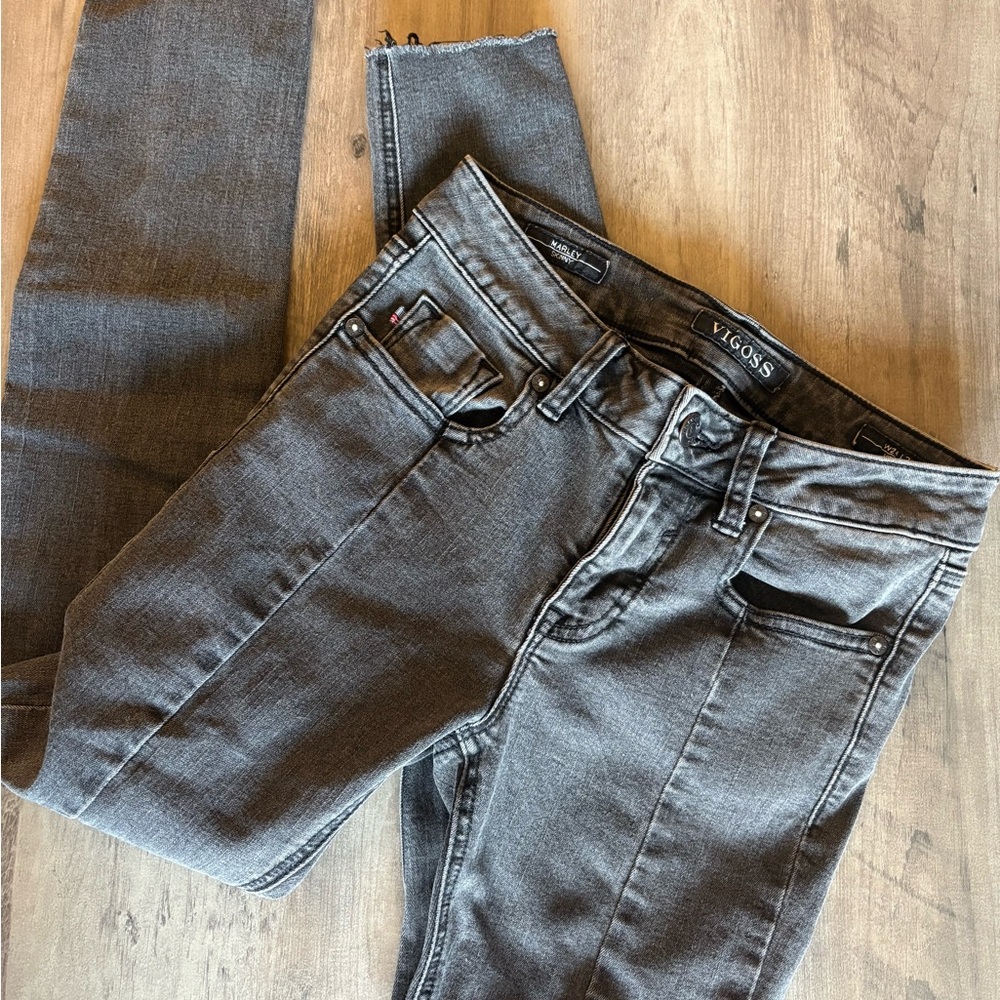 Vigoss Women’s Skinny Jeans - Picture 4 of 8